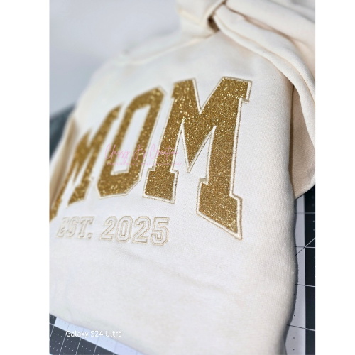 MOM Sweatshirt w/ EST. Year & Glitter Appliqué